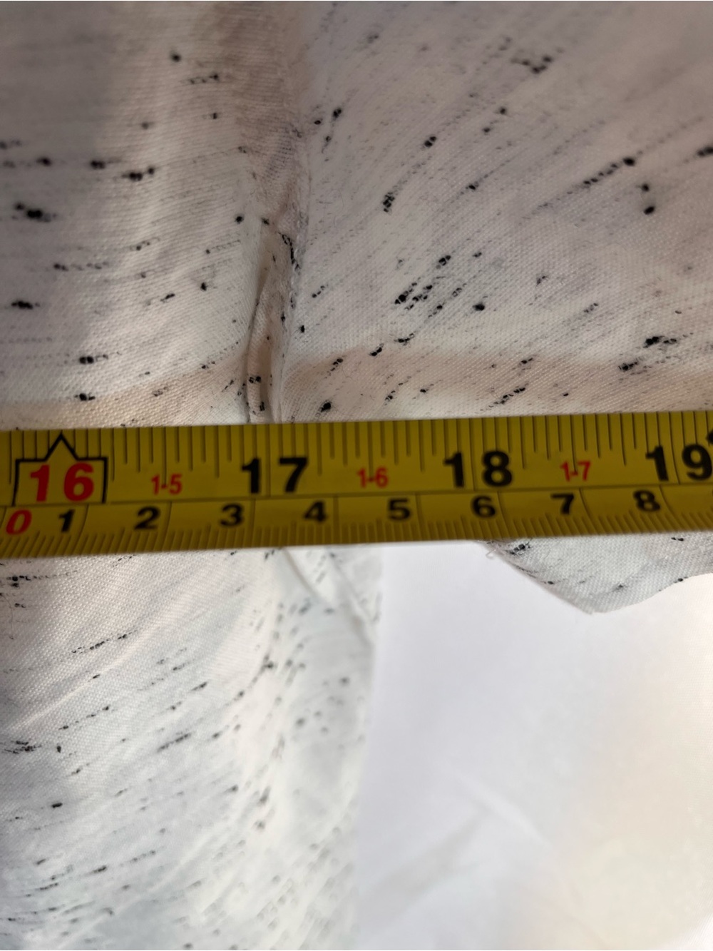 Urban Heritage White Speckled Short Sleeve Button-Down Shirt - Picture 5 of 9